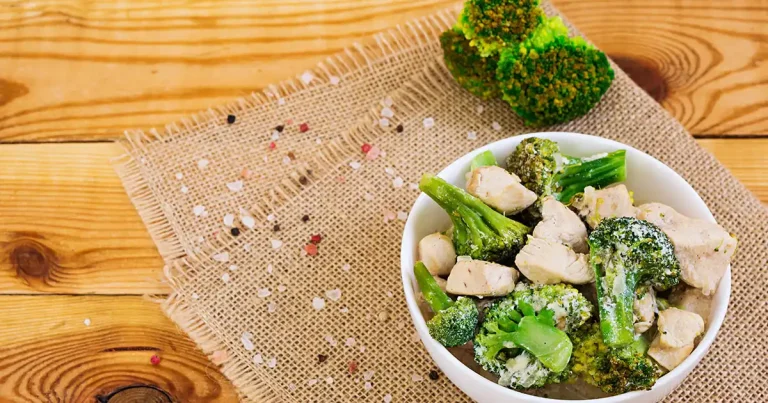 Recette de brocolis sautés au poulet ail et gingembre